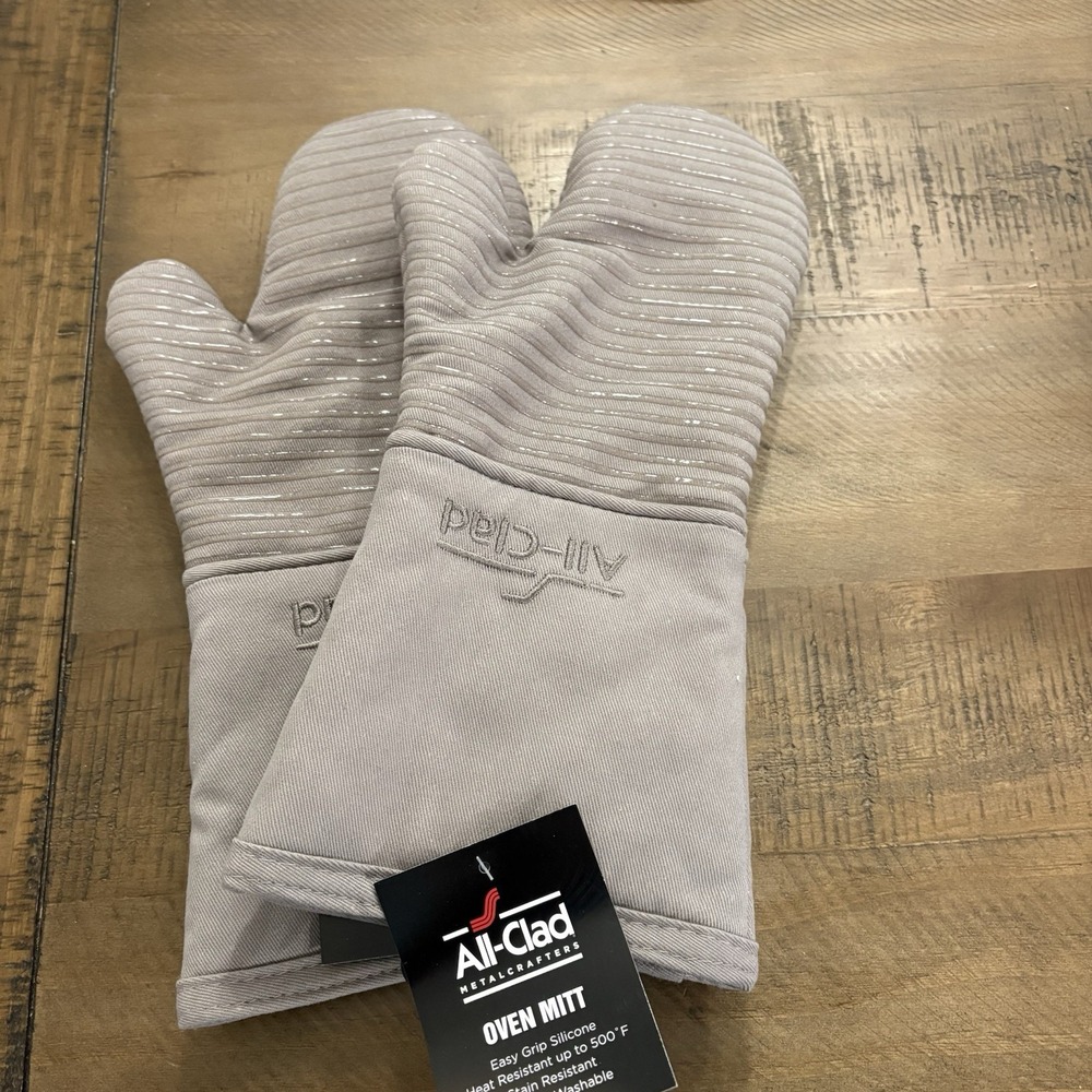 ALL-CLAD Metalcrafters ~ (2) Oven Mitts‎ w/ Easy Grip Silicone ~pewter gray NEW